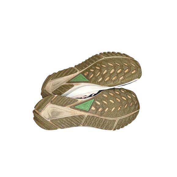 ***SOLD*** React Pegasus Trail 4 Low Mens Shoes Hiking Black/White Olive Size 12 - Picture 5 of 5